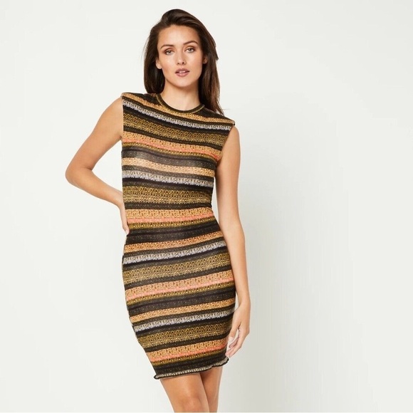 NWT! BCBGeneration Women's Knit Cap Sleeve Shoulder Pad Mini Dress - Size Small💛 - Picture 1 of 7